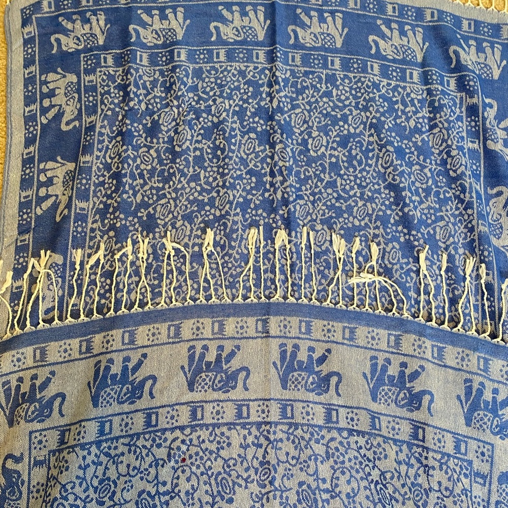 Pashmina scarf
